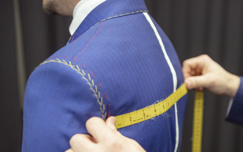 Custom Clothiers - Handmade - Measuring